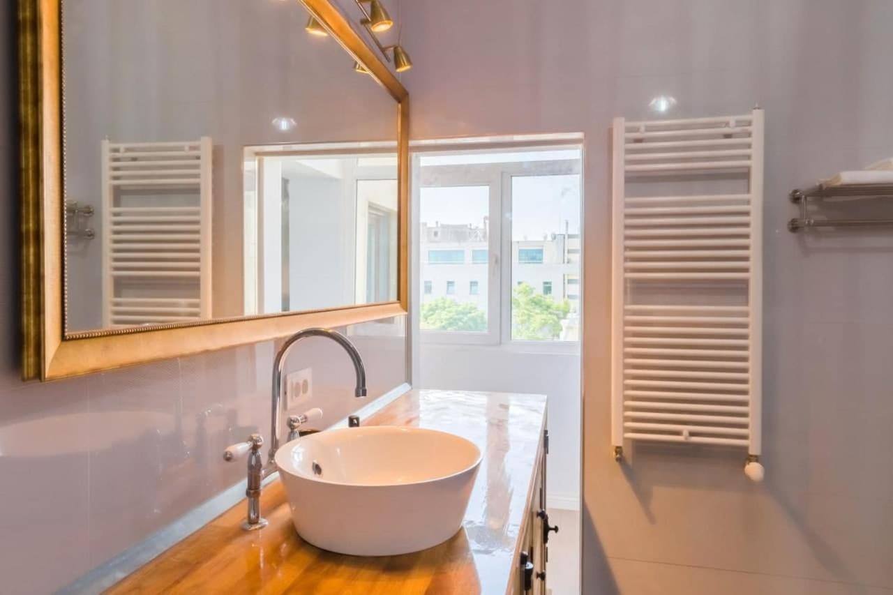 بوخارست Inova Central Apartment المظهر الخارجي الصورة