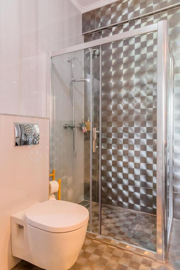 بوخارست Inova Central Apartment المظهر الخارجي الصورة